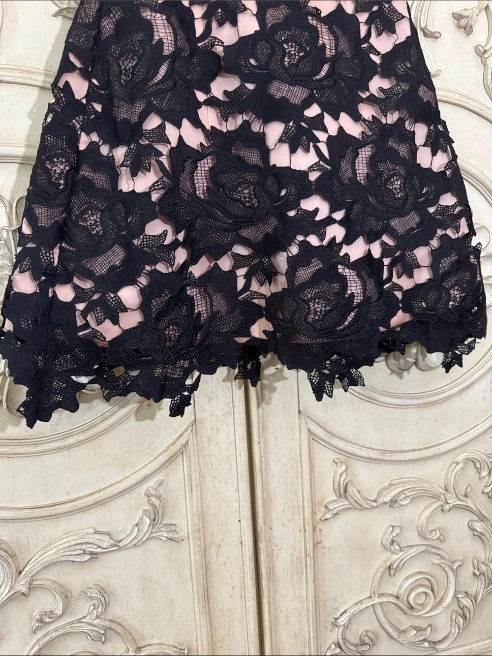 Alexis Black Lace Overlay Skater Skirt with Blush Underlay Size Small